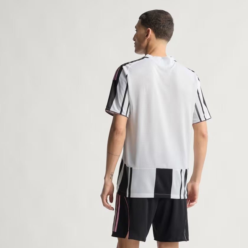 Camisa adidas Juventus FC 2025/26 I Jogador - Manto Club