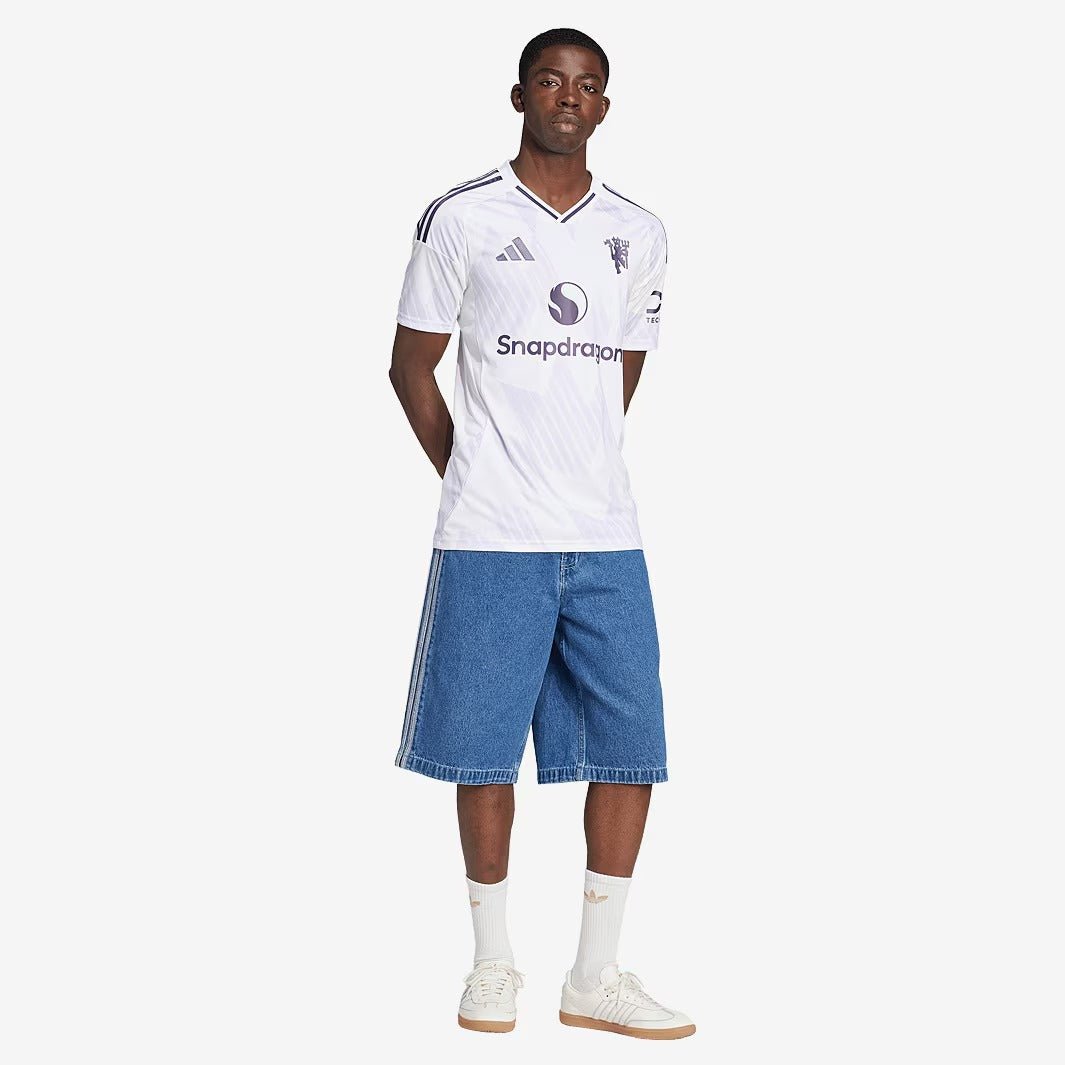 Camisa adidas Manchester United 2025/26 II Torcedor - Manto Club