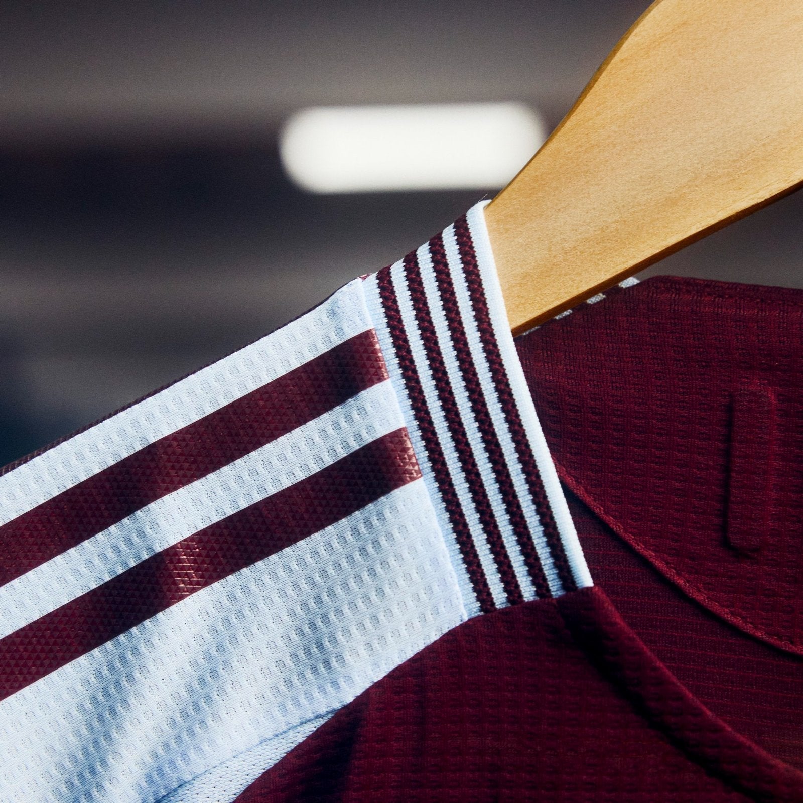 Camisa Aston Villa Home 24/25 s/n° Torcedor Adidas Masculina - Vinho - Manto Club