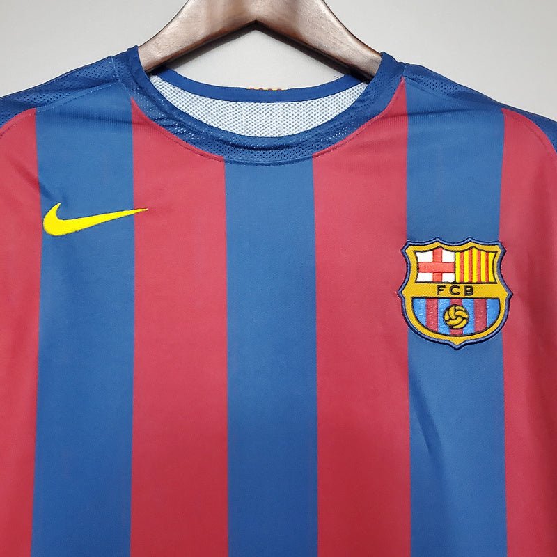 Camisa Barcelona Retrô 2006 Azul e Vermelha - Nike - Manto Club