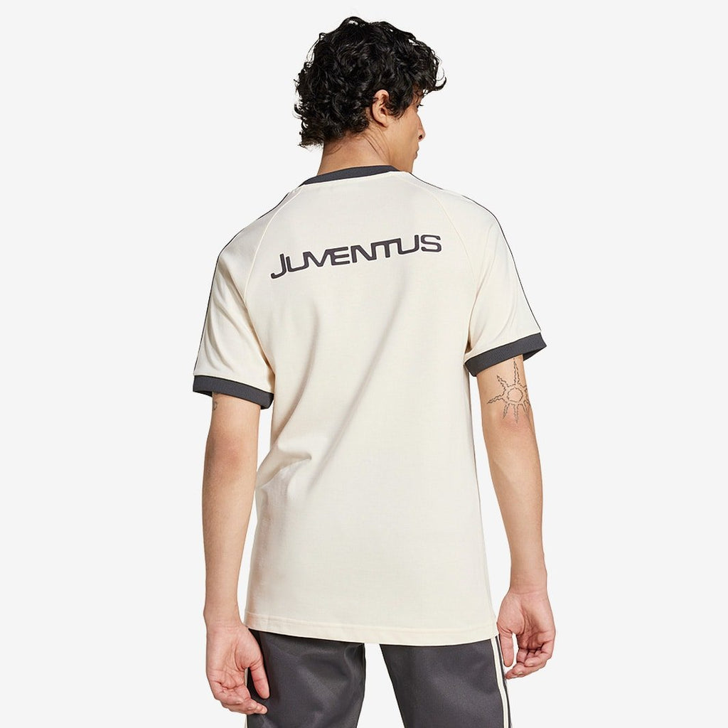 Camisa Casual adidas Juventus FC 3 Stripes - Manto Club