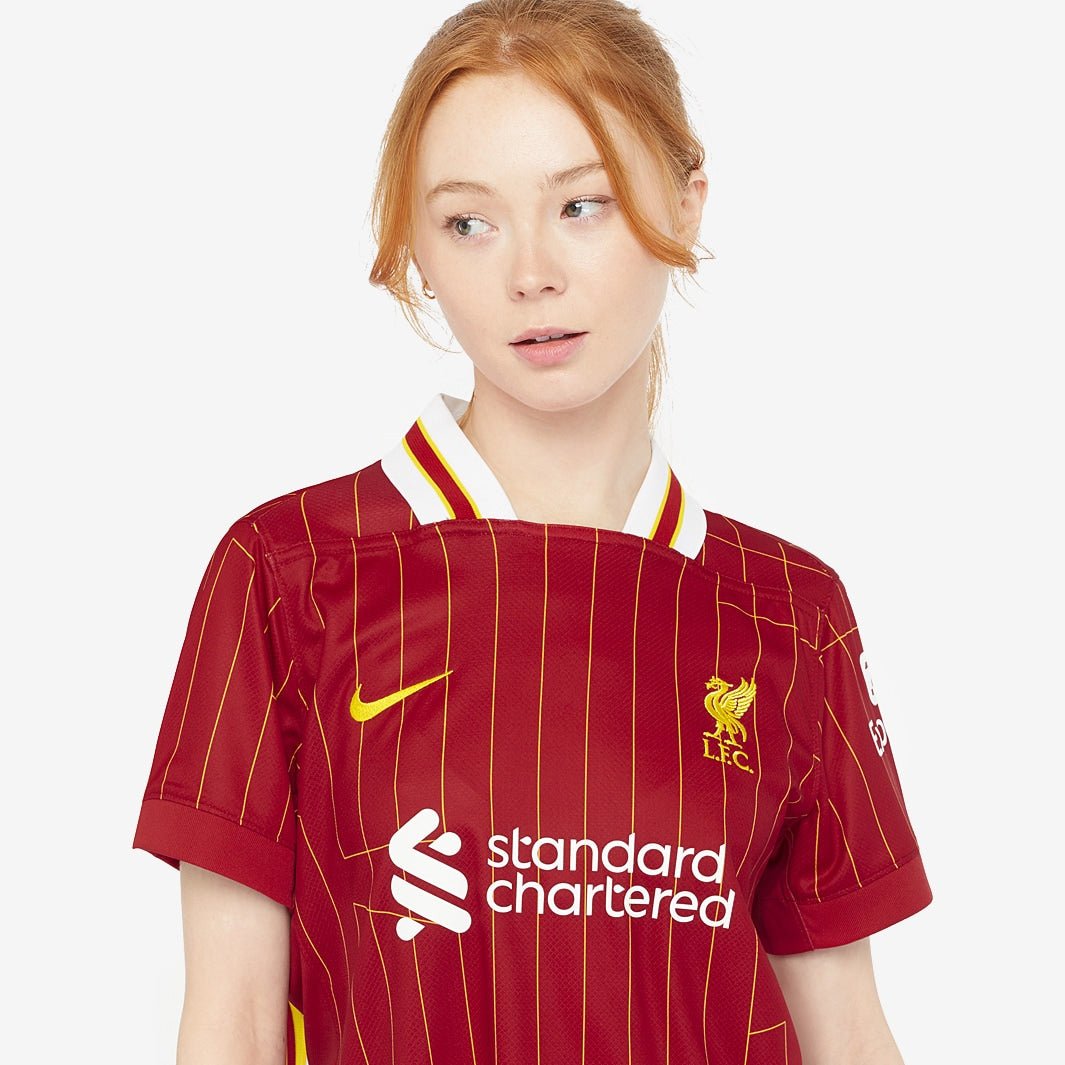 Camisa Feminina Nike Liverpool FC 2024/25 I Torcedora - Manto Club