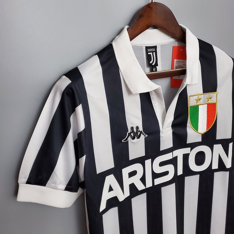 Camisa Juventus Retrô 1984/1985 Preta e Branca - Kappa - Manto Club