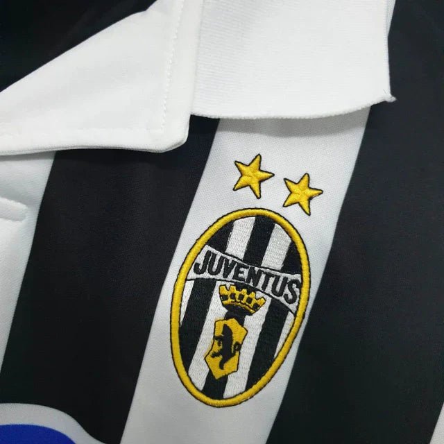 Camisa Juventus Retrô 2011/2012 Preta e Branca - Nike - Manto Club