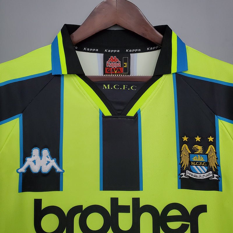 Camisa Manchester City Retrô 1998/1999 Amarela e Preta - Kappa - Manto Club