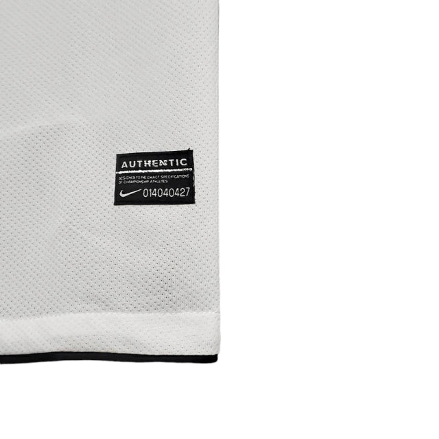 Camisa Manchester United Retrô 2010/2011 Branca - Nike - Manto Club