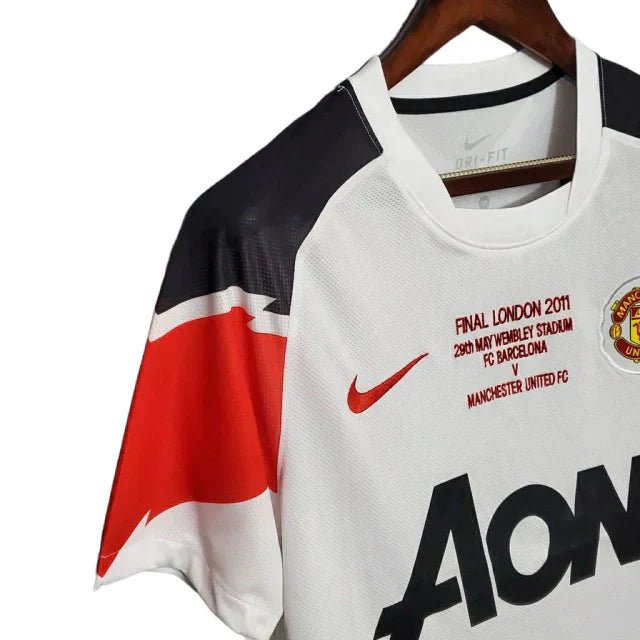 Camisa Manchester United Retrô 2010/2011 Branca - Nike - Manto Club