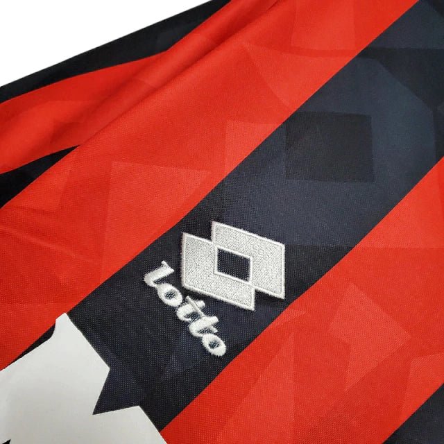 Camisa Milan Retrô 1993/1994 Vermelha e Preta - Lotto - Manto Club