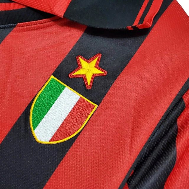 Camisa Milan Retrô 1996/1997 Vermelha e Preta - Lotto - Manto Club