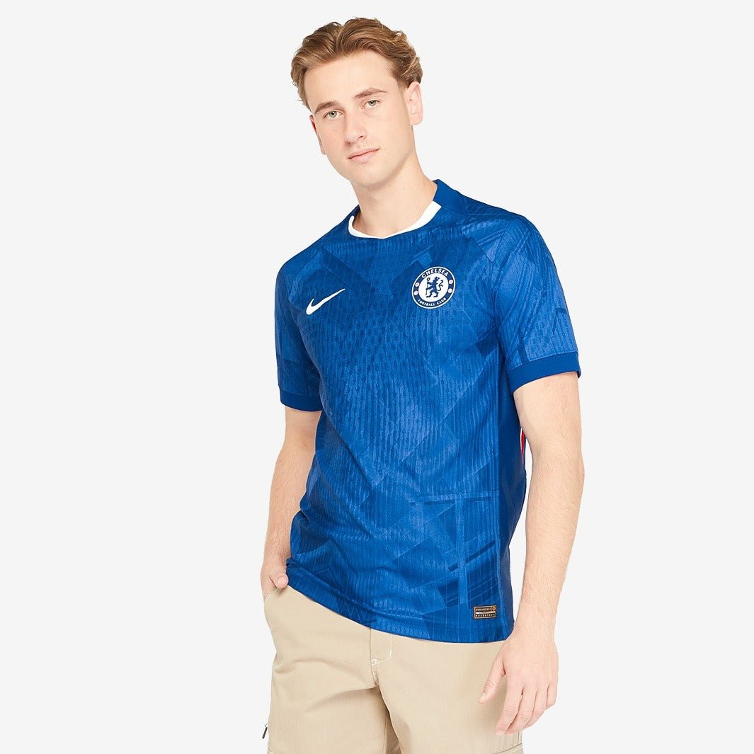 Camisa Nike Chelsea 2025/26 I Jogador - Manto Club