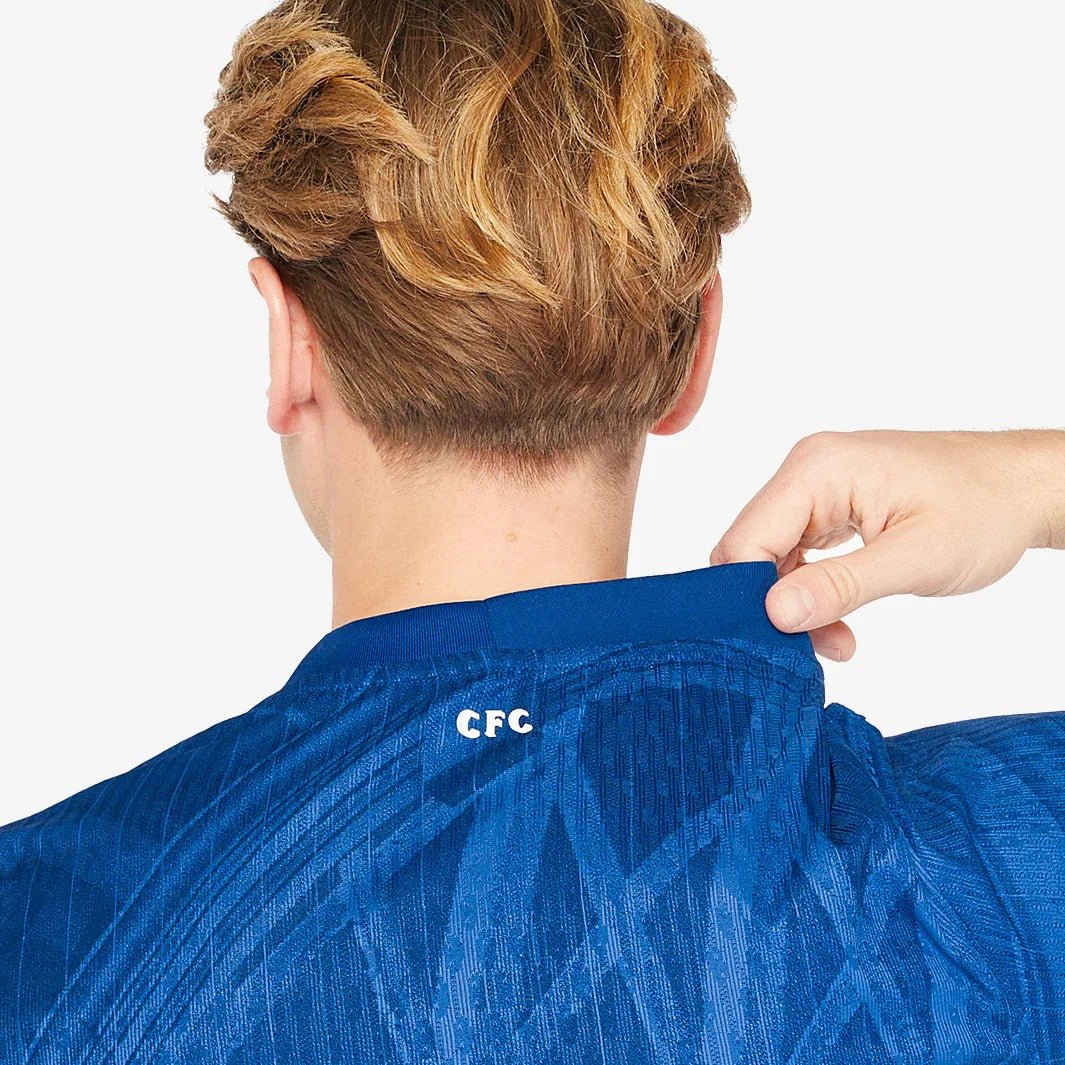 Camisa Nike Chelsea 2025/26 I Jogador - Manto Club
