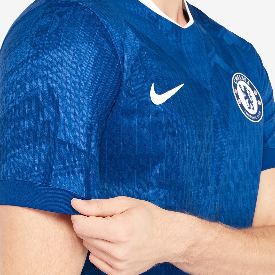 Camisa Nike Chelsea 2025/26 I Jogador - Manto Club