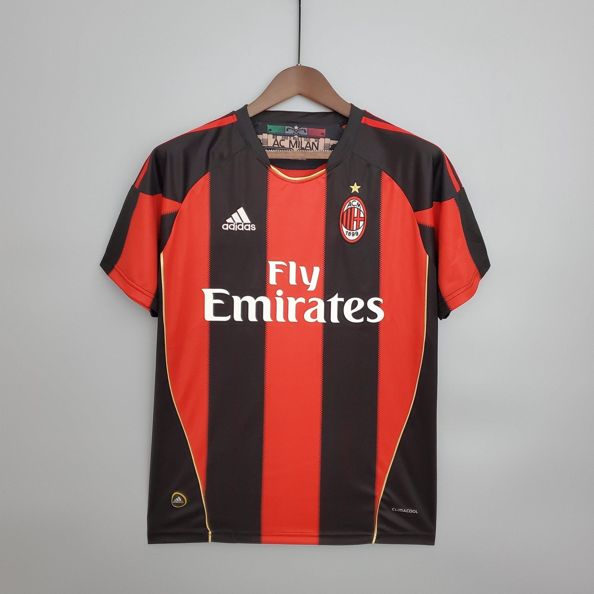 Camisa Retrô AC Milan 2010/11 Home - Manto Club