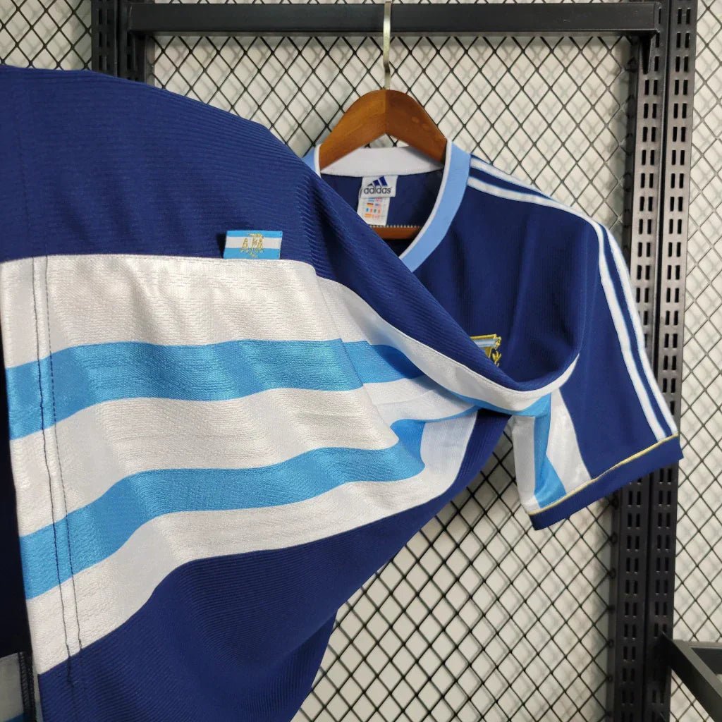 Camisa Retrô Argentina Adidas 1998/99 Masculino Azul Marinho e Branco - Manto Club