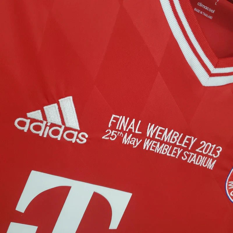 Camisa Retrô Bayern de Munique 2013/14 Home Champions League Edition - Manto Club