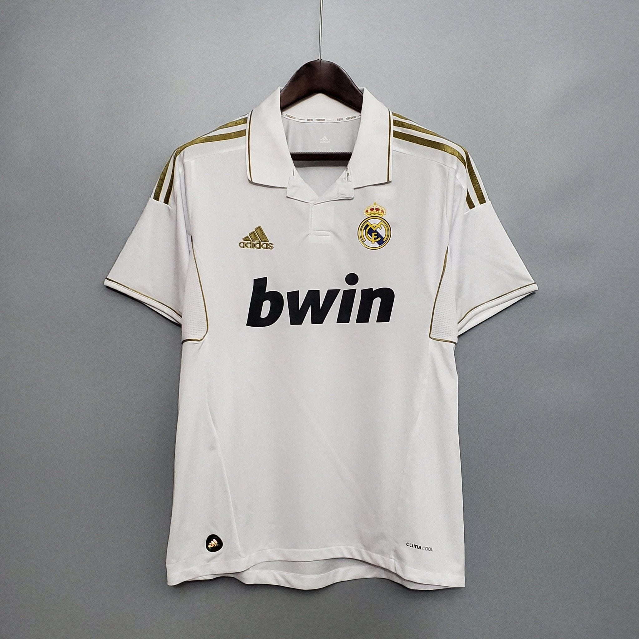 Camisa Retrô Real Madrid 2011/12 Home - Manto Club