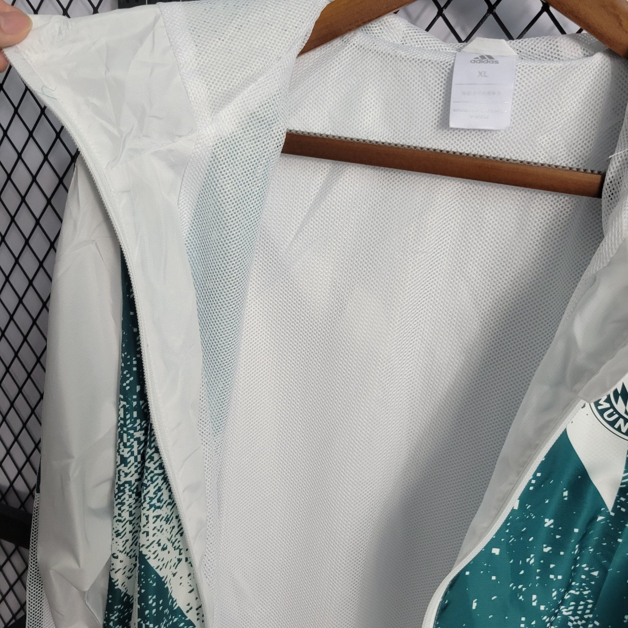 CORTA VENTO DO BAYERN MUNCHEN - Manto Club