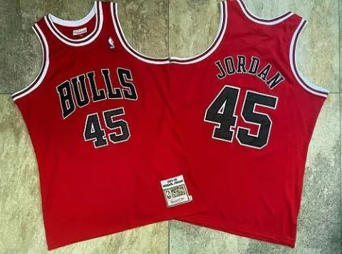 Regata NBA Chicago Bulls Retrô 1994 - 1995 Mitchell & Ness Authentic Jordan 45 - Vermelha - Manto Club